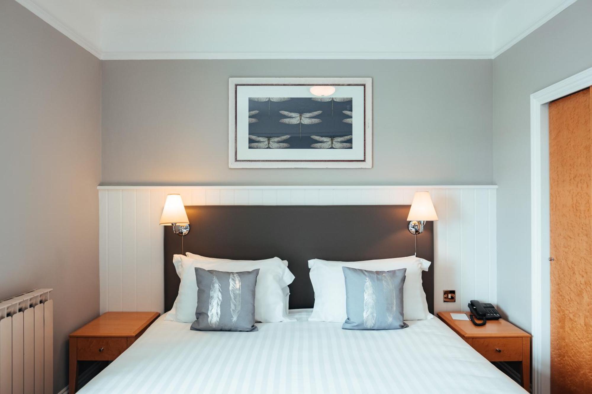 Hotel Cristina St Lawrence Kültér fotó