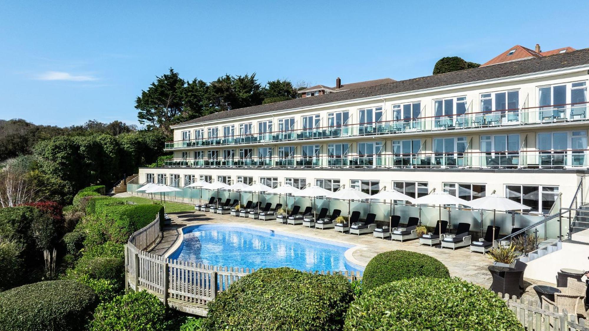 Hotel Cristina St Lawrence Kültér fotó